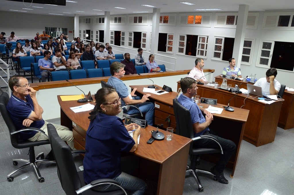 Pauta da primeira Sessão Ordinária de novembro 