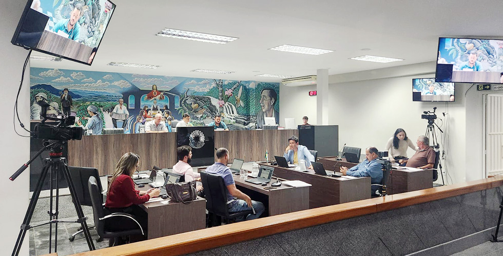 Resumo da 36ª Sessão Ordinária da Câmara Municipal de Santa Teresa – 22 de outubro de 2024